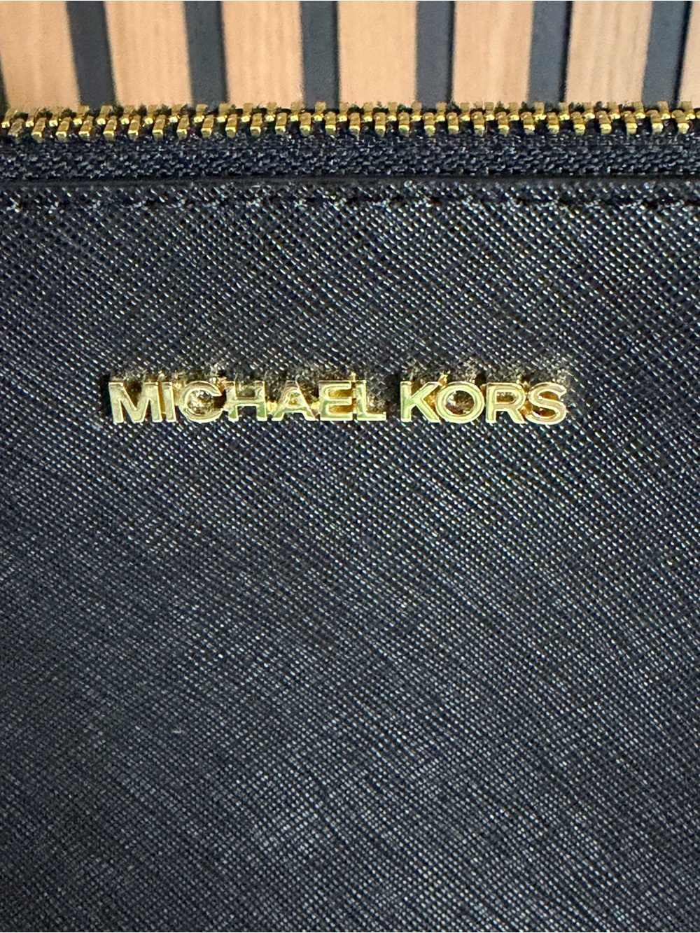 Michael Kors Black Saffiano Dome Crossbody with Gold Logo - Picture 5 of 13